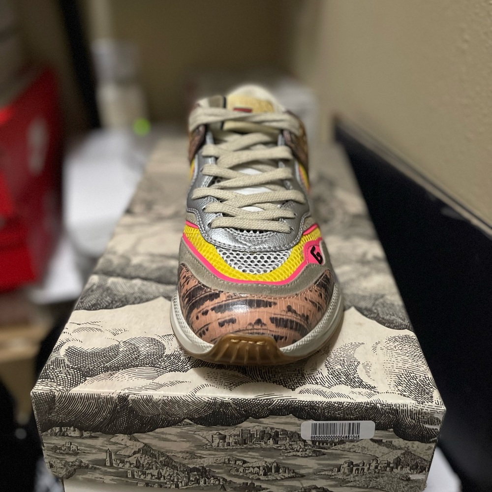 Gucci Ultrapace Women’s sneakers size 36.5 (6.5 US)